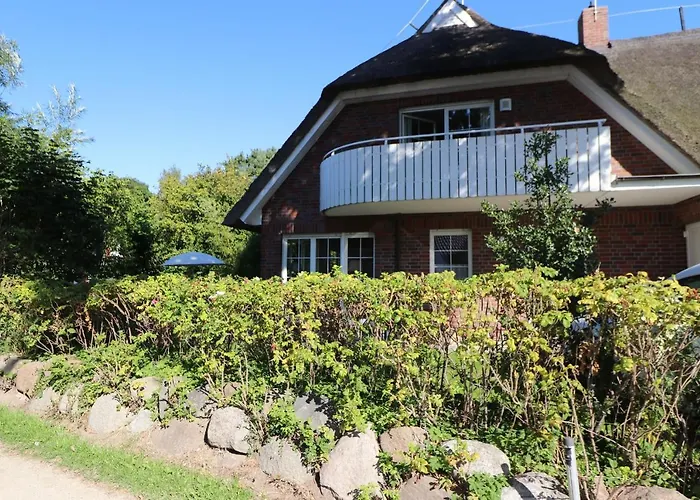 Güner Winkel Grüner Winkel, App 01 * Born